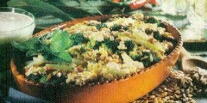 couscous-brokkoliauflauf mit sonnenblumenkernen (ausländisch)