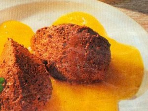 schokomousse mit pfirsichsauce (dessert)