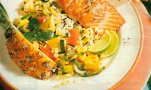lachsforelle mit obst-reis-salat (fisch)