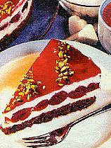 geeiste sauerkirschtorte (kuchen)