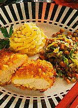 haehnchen-in-kartoffelkruste-mit-wirsing-linsen-gelfuegel