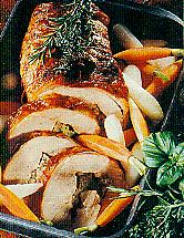 putenrolle-mit-krautern-gefullt-geflugel