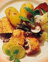 putenschnitzel-mit-preiselbeerfullung-geflugel