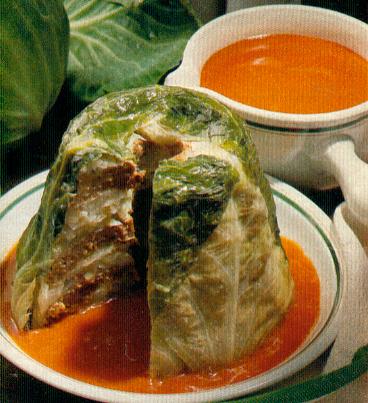 kohlpudding mit tomatensauce (hack)