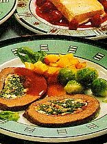 riesenroulade mit spinat und steinpilzen (rind)